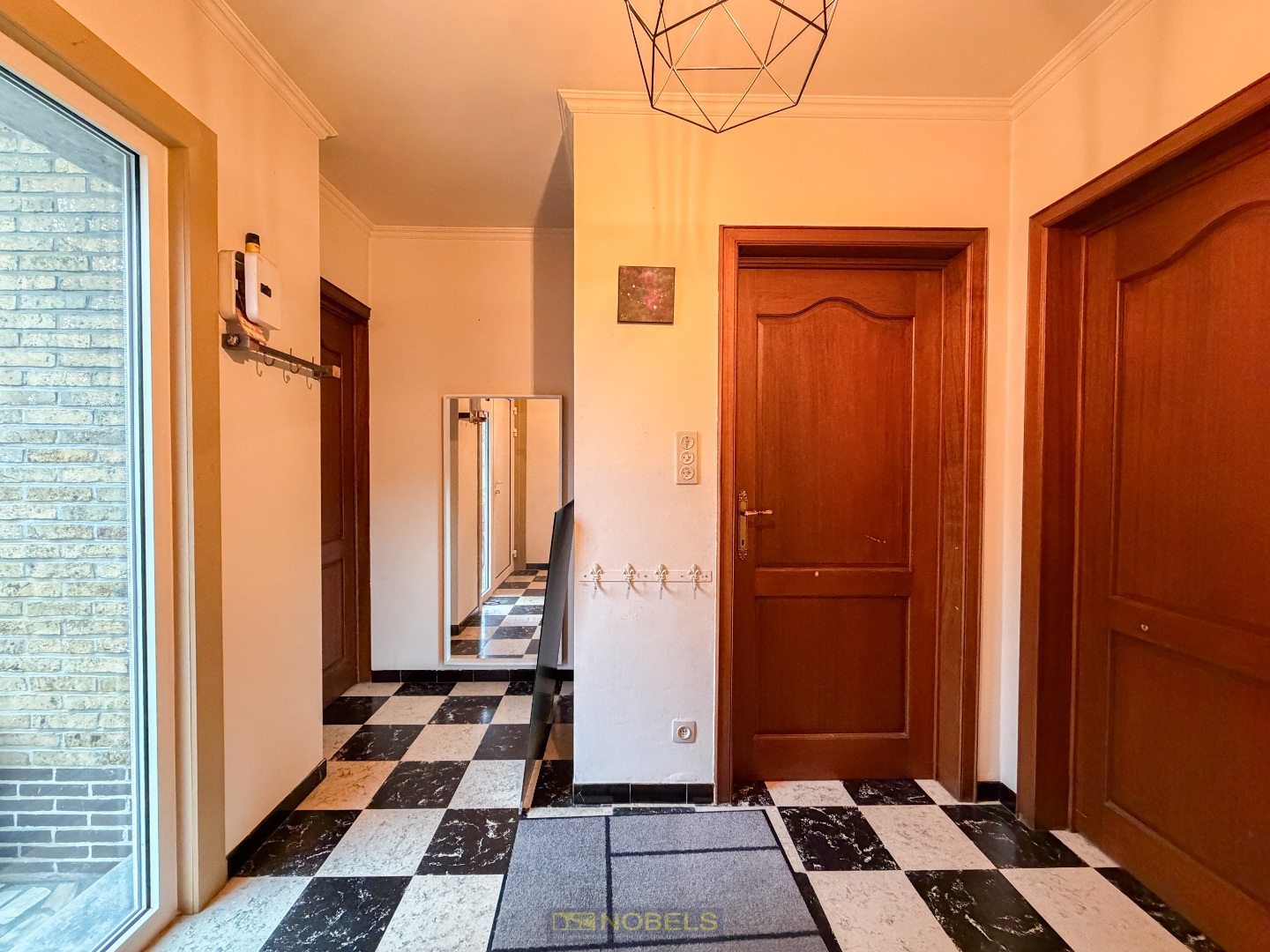 Te koop, Te renoveren bungalow met ruime opslagplaats (116m²) te Asper! - foto 4