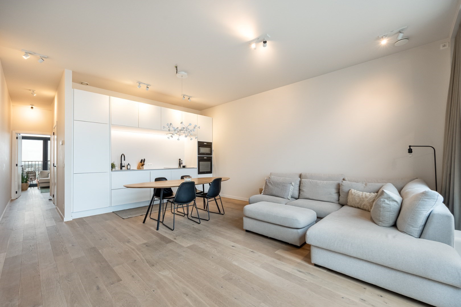 Moderne penthouse met 3 slpk en ruim terras te Zurenborg! - foto 5