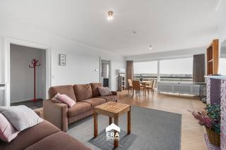 Charmant en instapklaar appartement in het hart van Eeklo!Ontdek dit gezellige en smaakvol ingerichte appartement, ideaal gelegen in het centrum van...