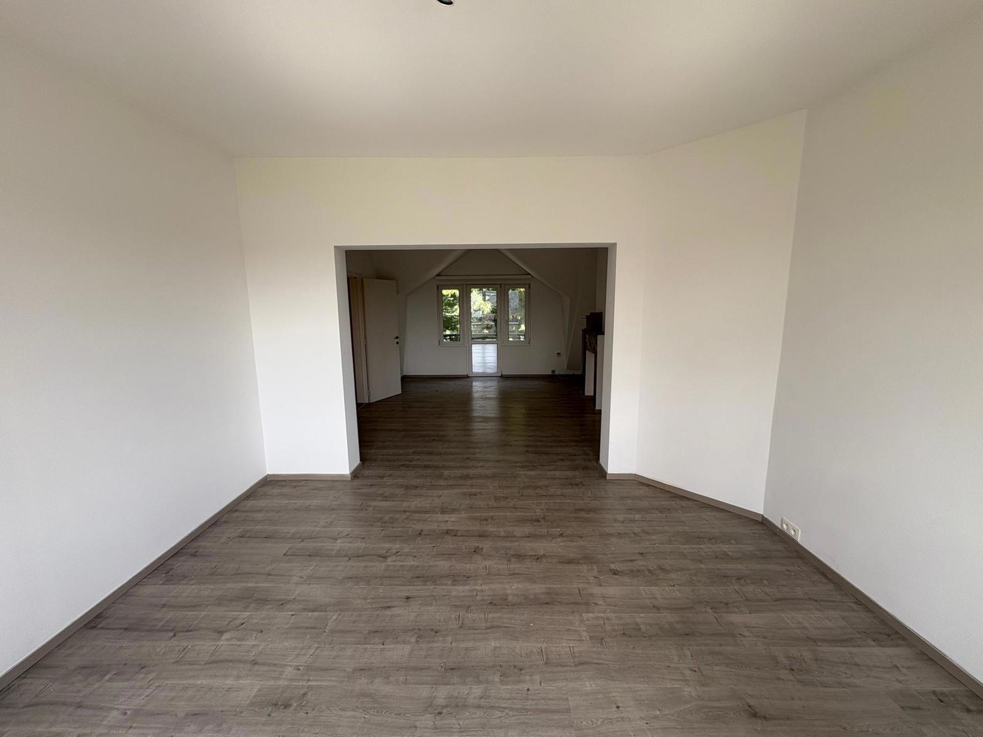 Appartement à louer à Anvers avec 1 chambre - photo 4
