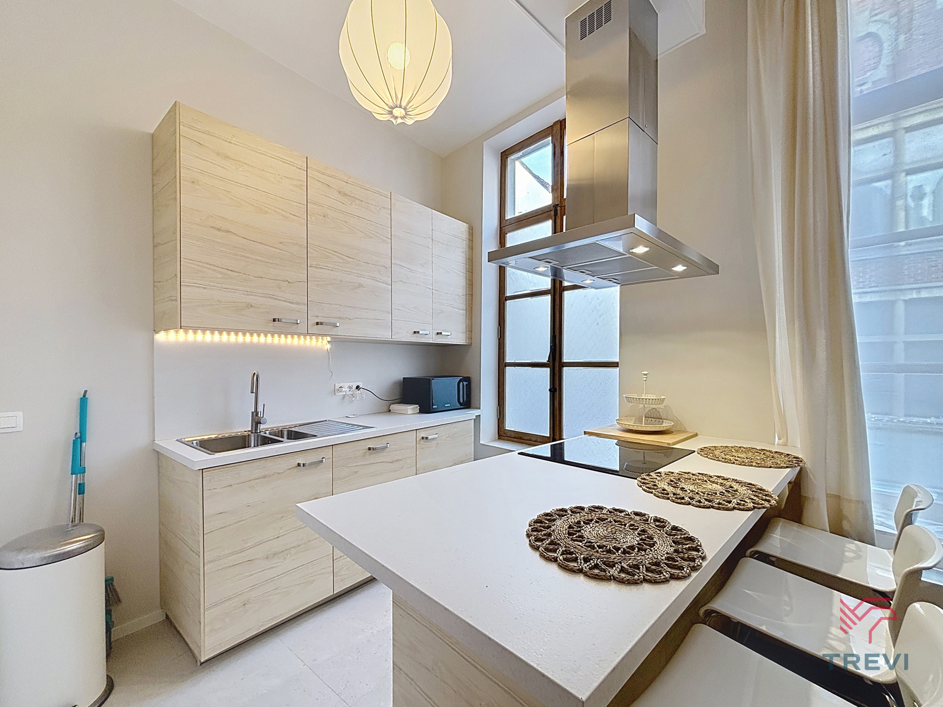 Prachtig gemeubileerd 3-slaapkamer appartement van 125m². - foto 5