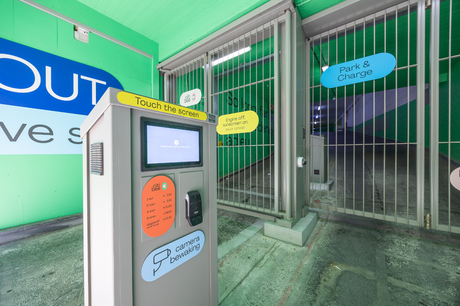 Overdekte parkeerplaats in het europacentrum - foto 2