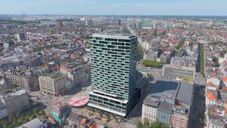 <p>Een exclusief Serenity-appartement van 146 m² op de 23e verdieping van Antwerp Tower. De woning beschikt over 2 slaapkamers en 2 badkamers en onderscheidt zich door haar royale glaspartijen en indrukwekkende panoramische uitzichten. Hier woont u midden in Antwerpen, maar met de rust en privacy van een residentie hoog boven de stad.</p>
<p>Het appartement is momenteel onafgewerkt en kan verder worden afgewerkt volgens de mogelijkheden van het project. Contacteer BROCOR voor meer informatie over de afwerkingskeuzes.</p>