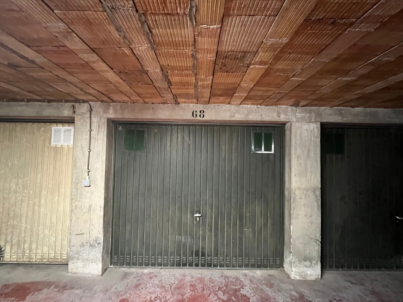 GARAGEBOX G68 - photo 4