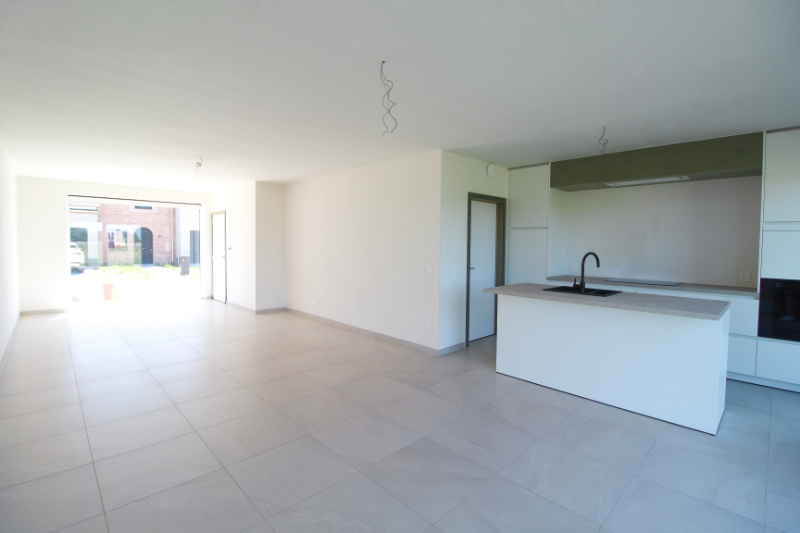 Maison à louer à Roulers avec 3 chambres - photo 3