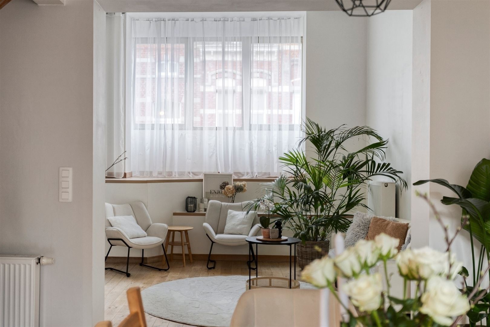 Volledig vernieuwde, subliem ingerichte herenwoning - foto 1