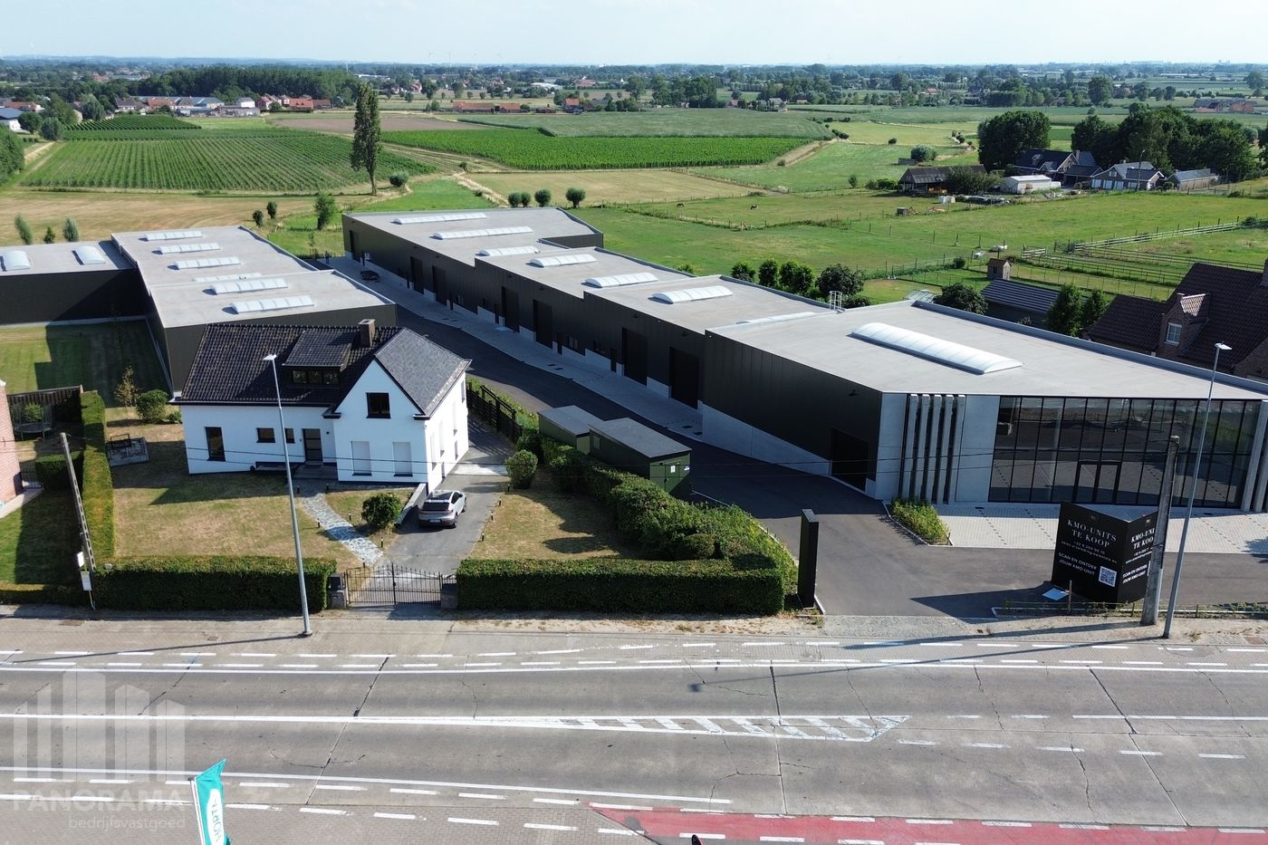 Nieuwbouw KMO-unit van 419 m² langs Deinsesteenweg - foto 5