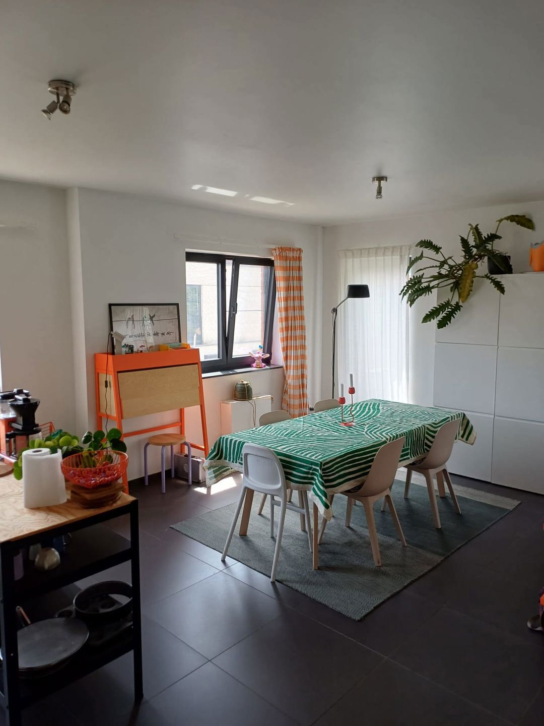 Appartement met 2slk, groot terras en ondergrondje garage - foto 5