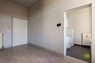 Situé dans le centre animé de Vilvoorde, cet espace de bureau bénéficie d'un emplacement idéal et offre de nombreuses possibilités. Le...