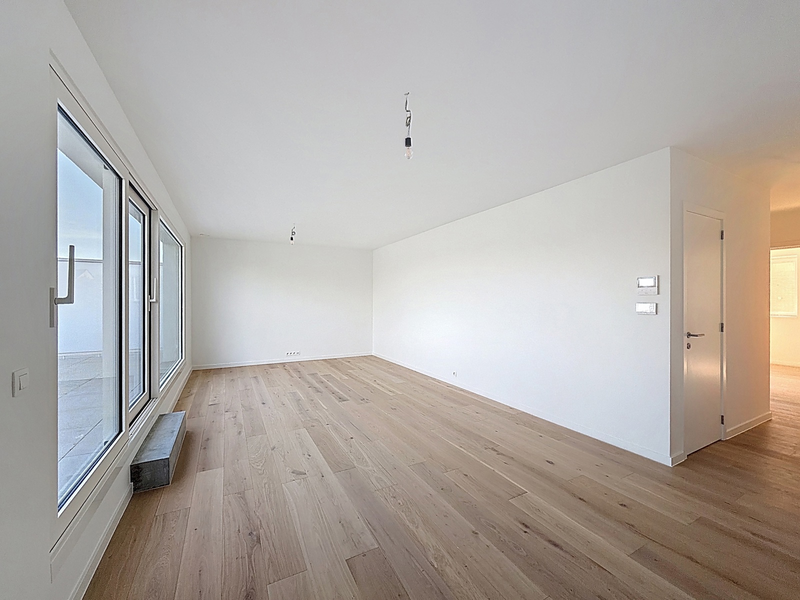 Nieuwbouw appartement met 2 kamers en groot terras - foto 5