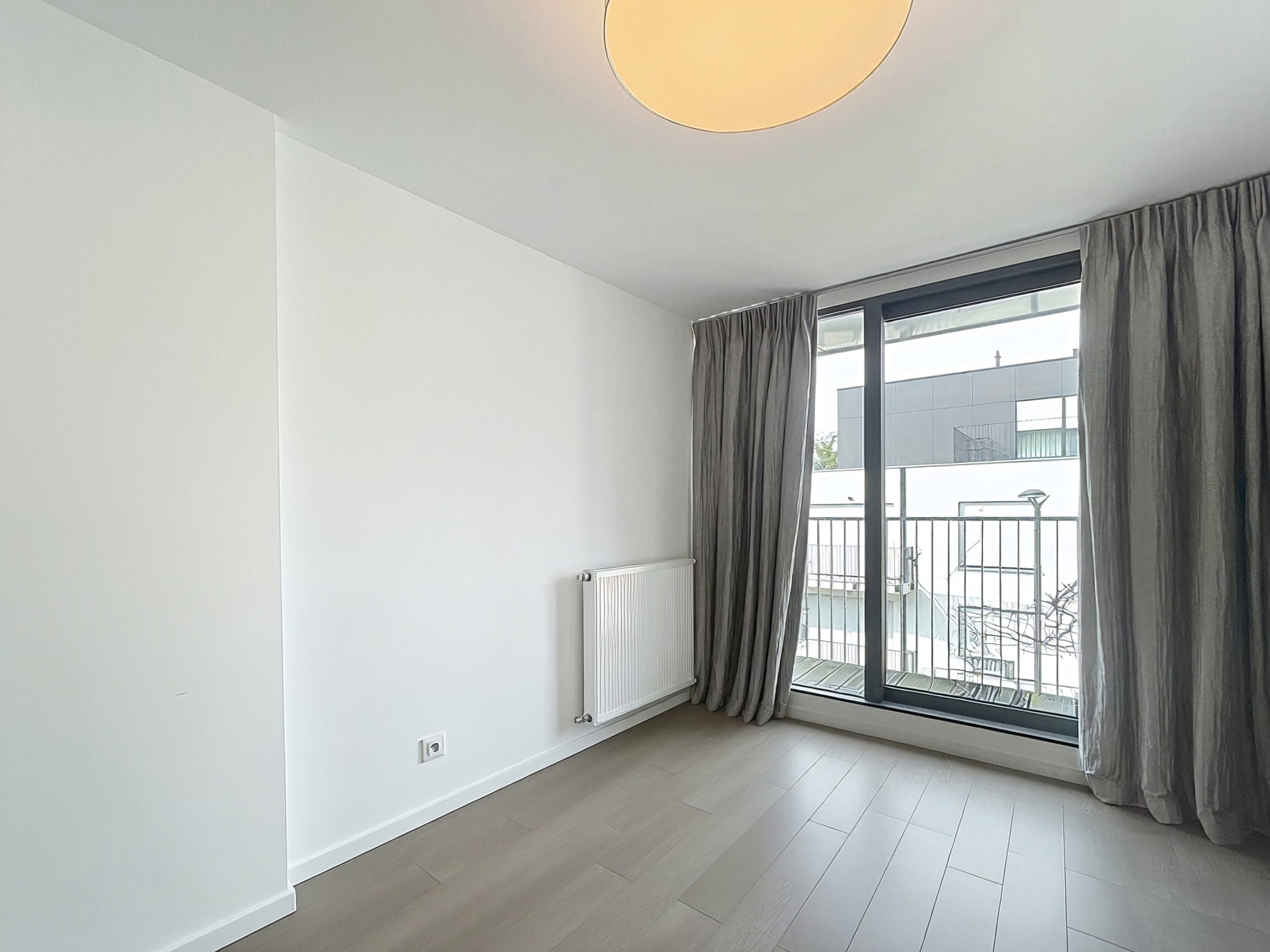 Apartment for rent in Uccle with 2 bedrooms - photo 4