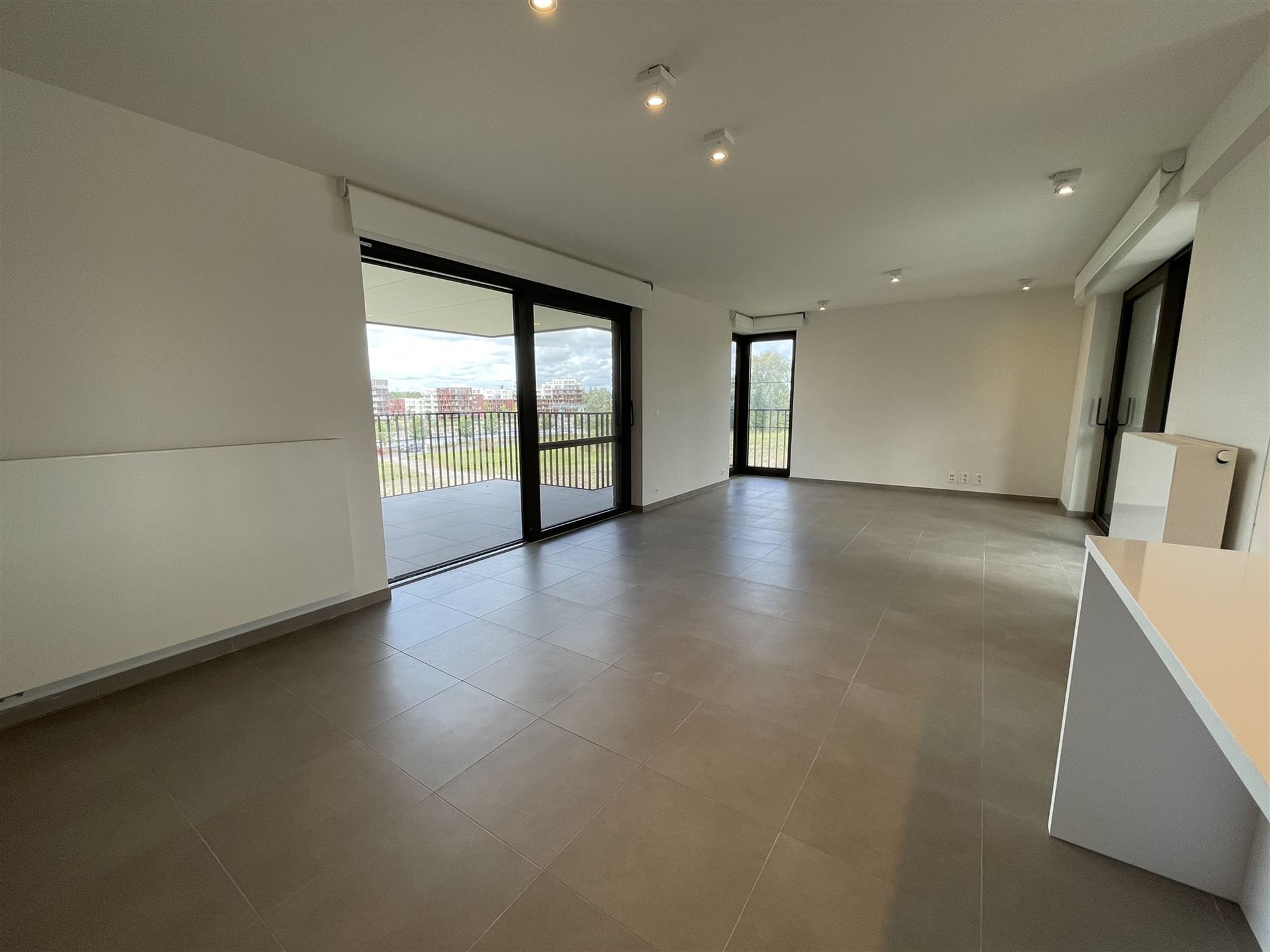 Appartement met twee grote terrassen - foto 3