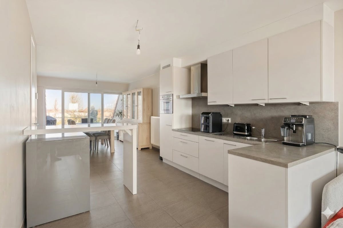 Lichtrijk appartement met 2 slaapkamers en twee terrassen. - foto 4