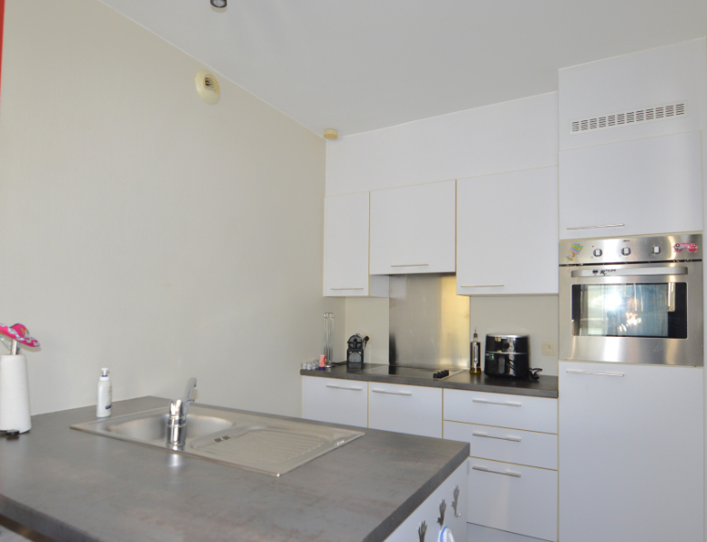 Apartment for rent in Mechelen with 2 bedrooms - photo 5