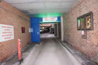 Autostaanplaats in Parking Leopold, gelegen Leopold-I Plein, vlak bij het centrum van Oostende.De autostaanplaats is gelegen op verdieping -1 en is...