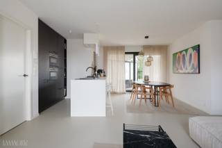 Bent u op zoek naar een modern en instapklaar appartement op een vlot bereikbare locatie? Dit recent appartement (2021) op de eerste verdieping...