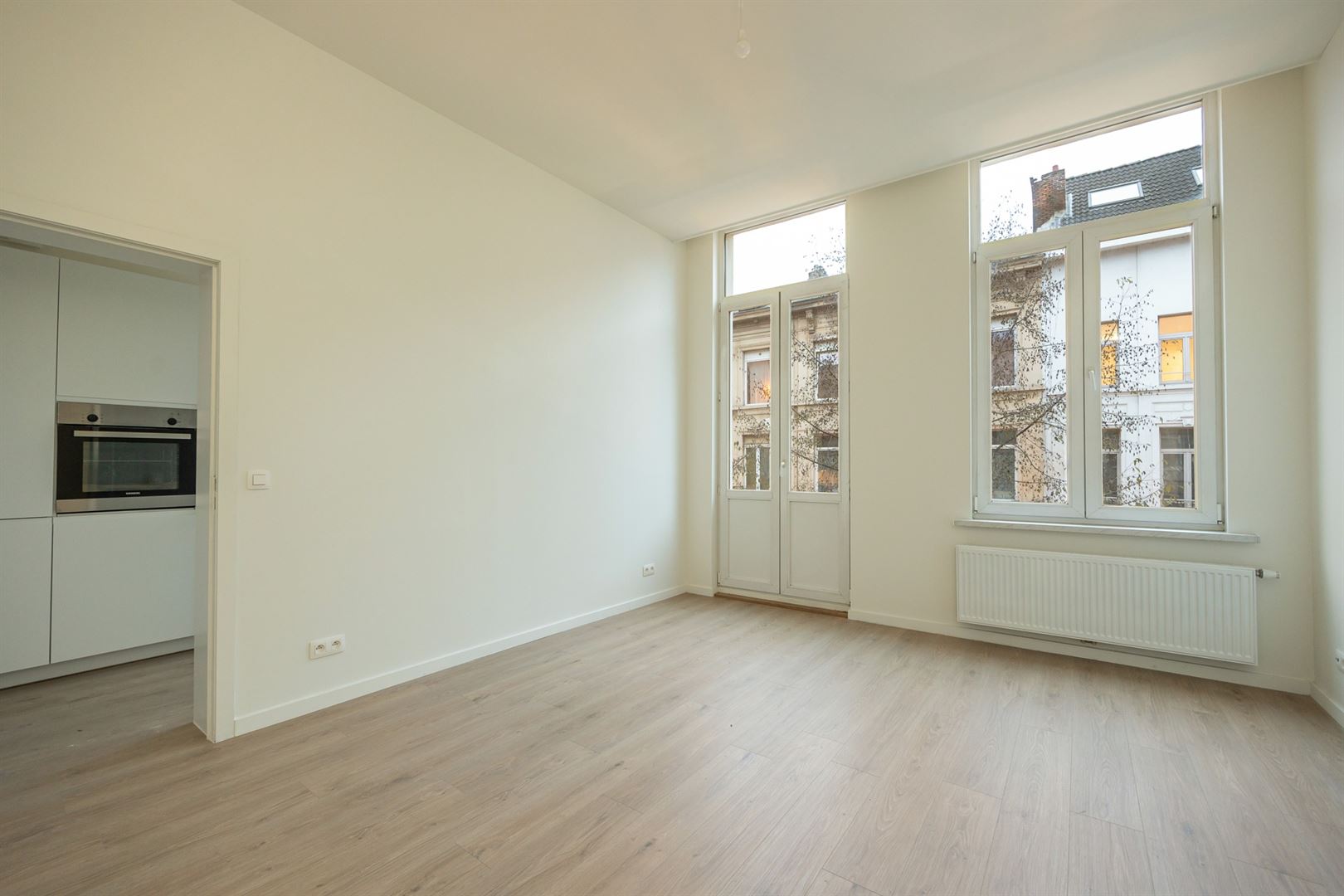 Gerenoveerd appartement midden in de stad - foto 3