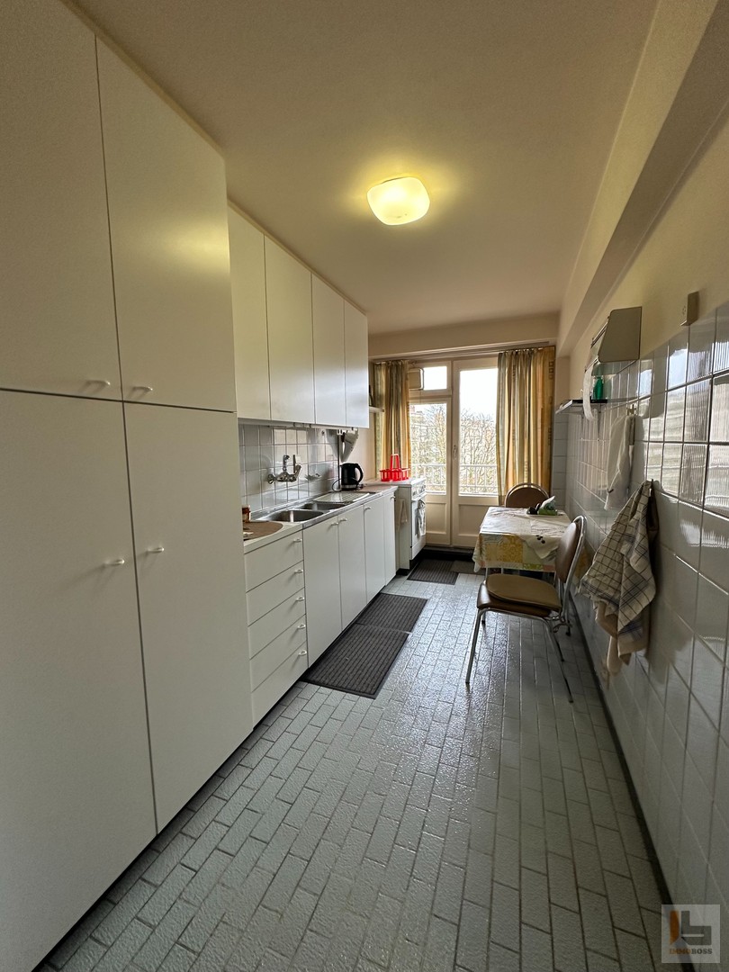 Ruim 2 slaapkamer appartement met prachtig zicht! - foto 4