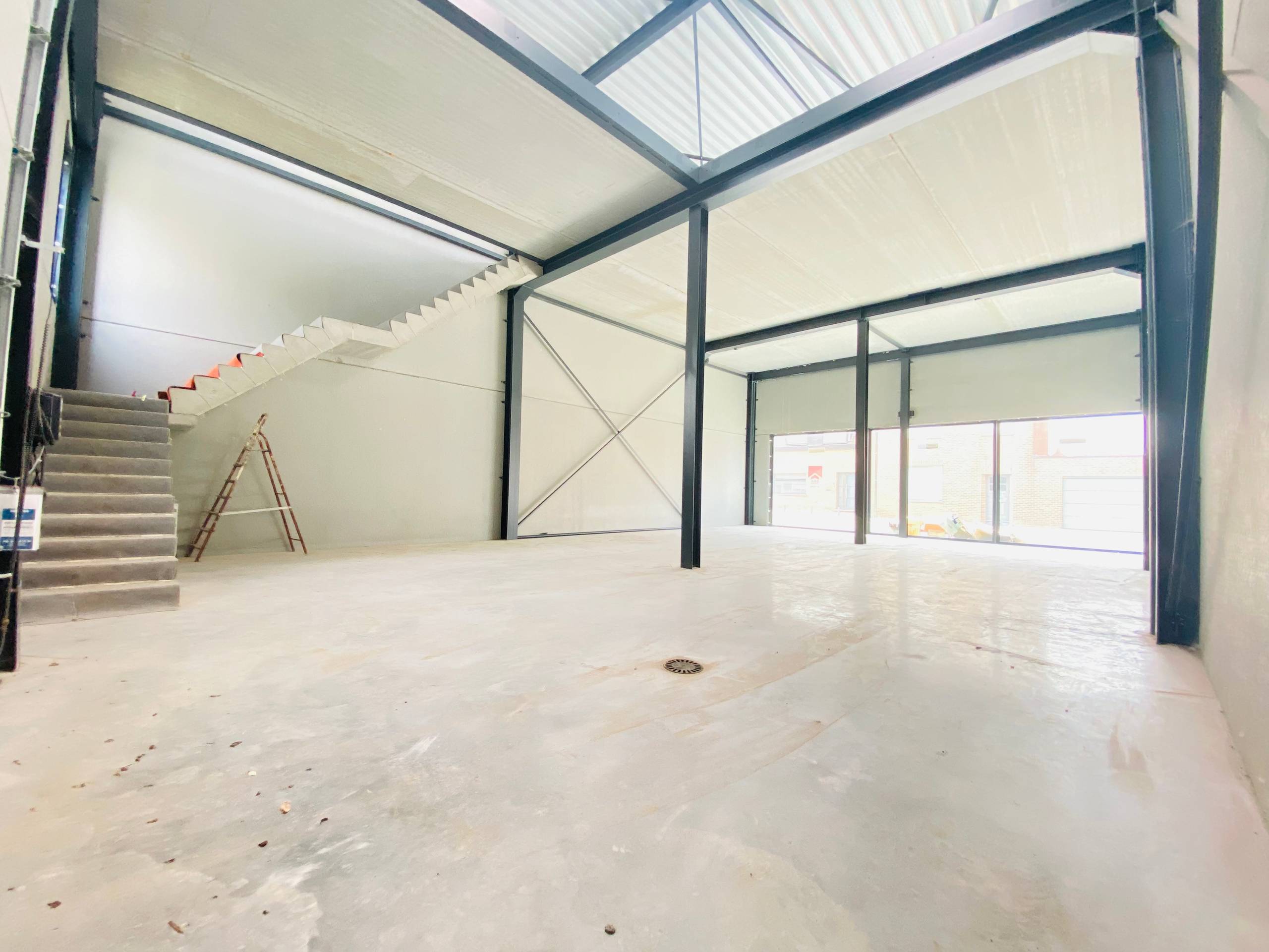 KMO units te koop te Ledegem met parkings - foto 4