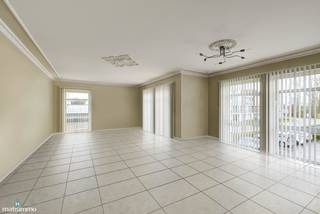 INSTAPKLAAR APPARTEMENT MET 2 SLAAPKAMERS EN GARAGE TE OPGRIMBIEDit instapklare appartement vinden we terug aan de Daalbroekstraat 3/7 te...