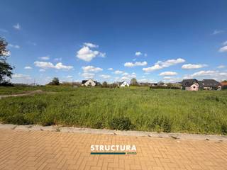 In een nieuwe verkaveling te Imde (Wolvertem) bevindt zich dit mooi perceel van 6a20ca, ideaal voor het realiseren van uw vrijstaande...