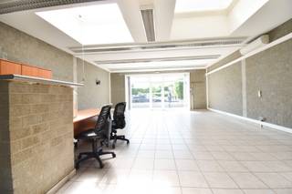 Commercial for sale in Moorslede