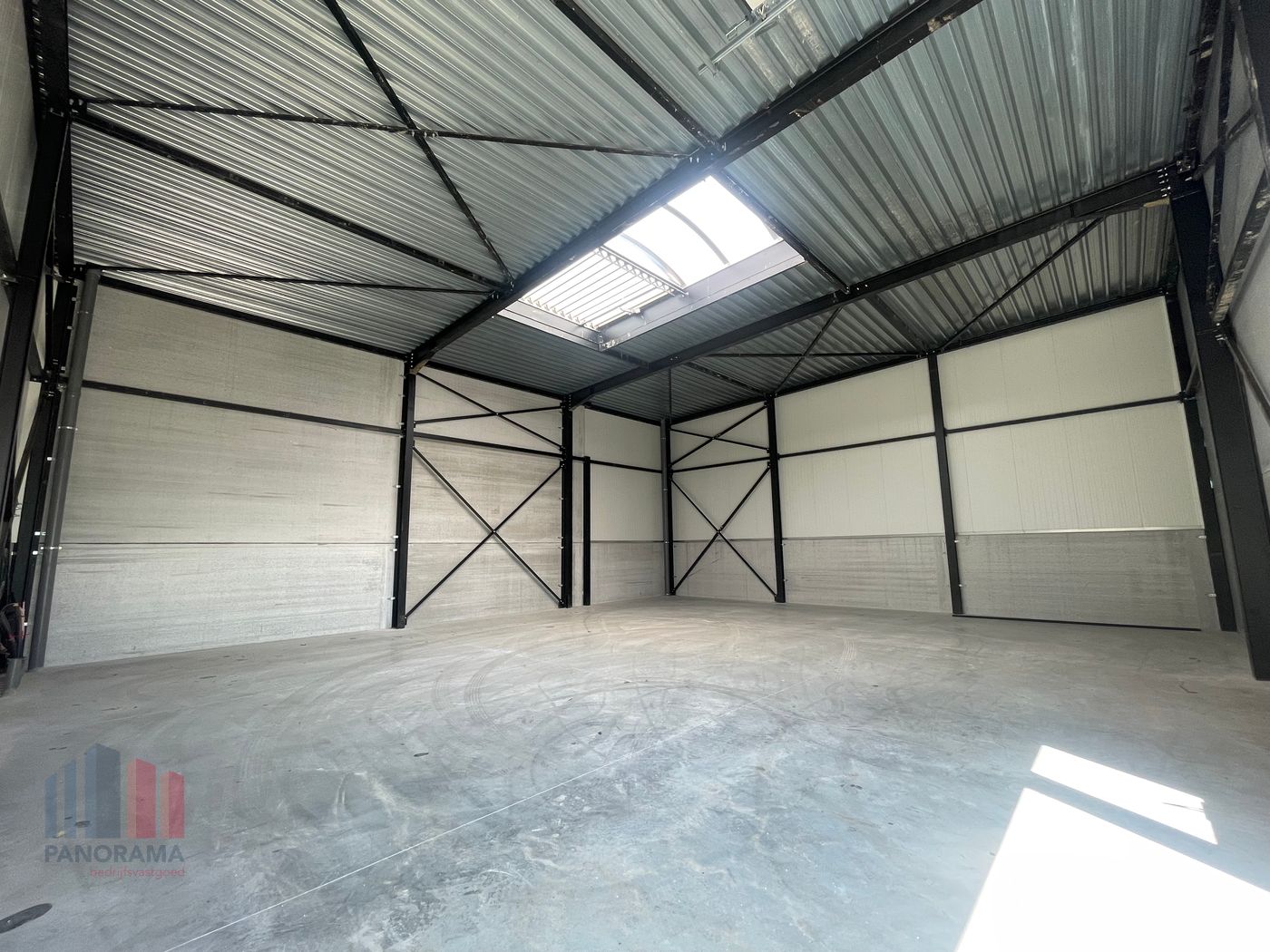 227 m² nieuwbouw KMO-unit te koop - photo 1
