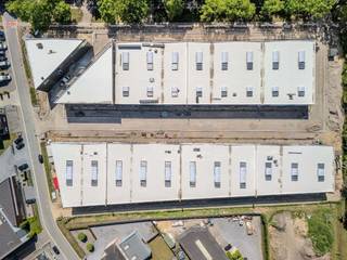 Bedrijvensite "ASPARK" - KMO UNIT 7 - 216 m²Het bedrijvenpark "ASPARK" bestaat uit 31 kwalitatief hoogstaande KMO-units met complementaire kantoren...