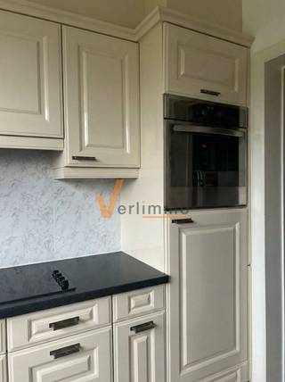 Instap klaar appartement (±103 m²) met zonnig zuid gericht terras, gelegen op de eerste verdieping.Dit aantrekkelijk appartement geniet van een...