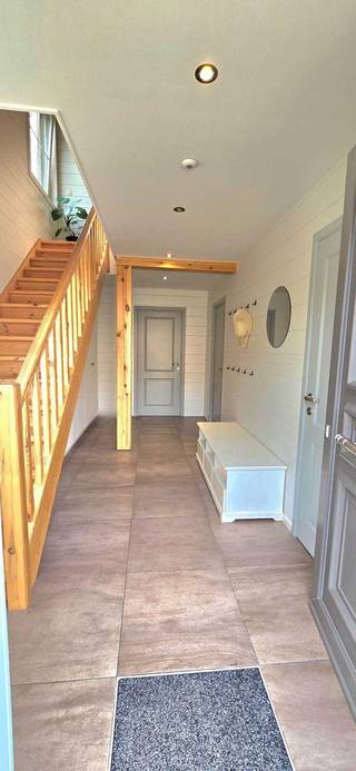 Instapklare halfopen bebouwing in rustige doodlopende straat – grens Pulle en GrobbendonkDroomt u van rustig wonen in een veilige, kindvriendelijke...