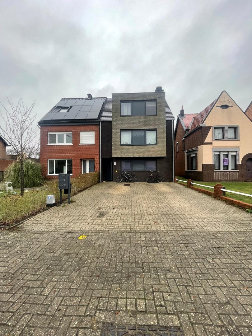 Verzorgd 1-slaapkamerappartement met terras te huur in Geel! - foto 2