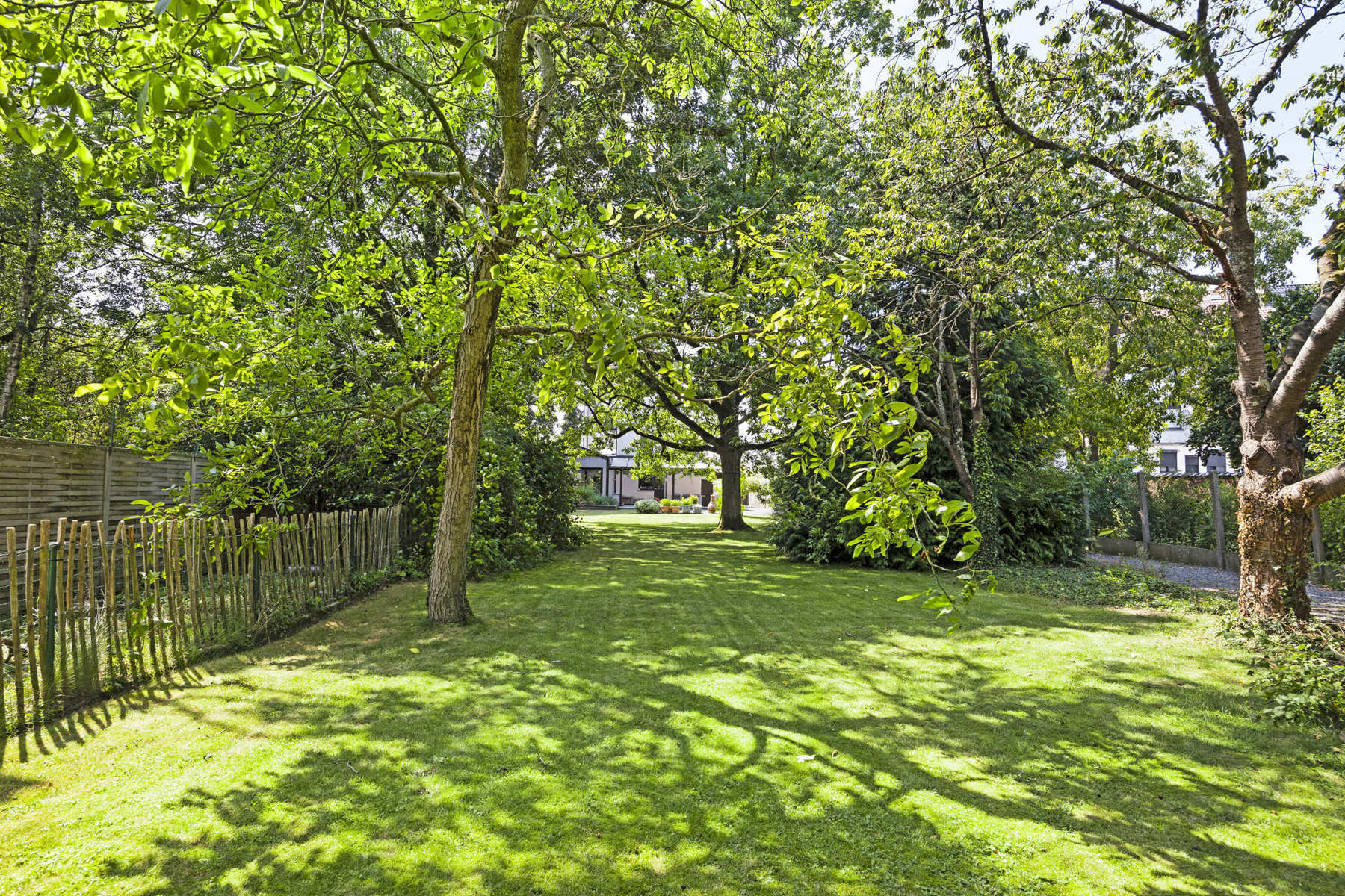 Authentieke herenwoning met 4 slaapkamers en prachtige tuin - foto 4