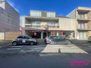 Commercial for sale in Meulebeke