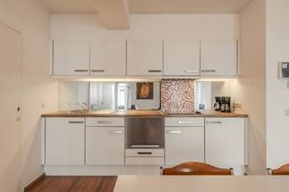 Instapklaar appartement te koop in de recente Residentie Elisa, Franslaan 80 te Nieuwpoort-Bad. Het appartement geniet van een centrale ligging...
