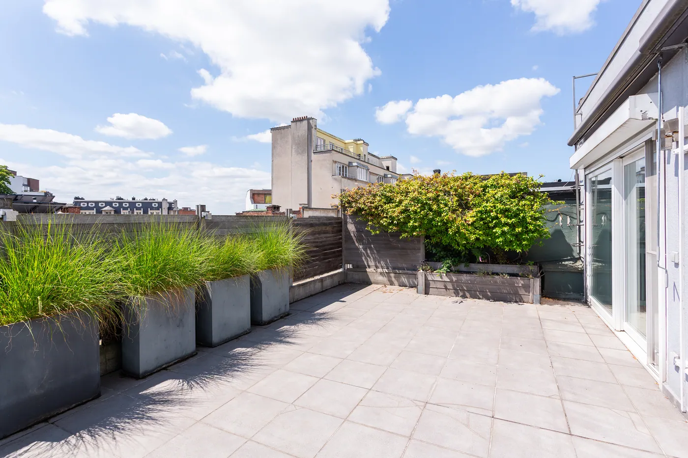 Instapklaar dakappartement met zonneterras, hartje Antwerpen - foto 2