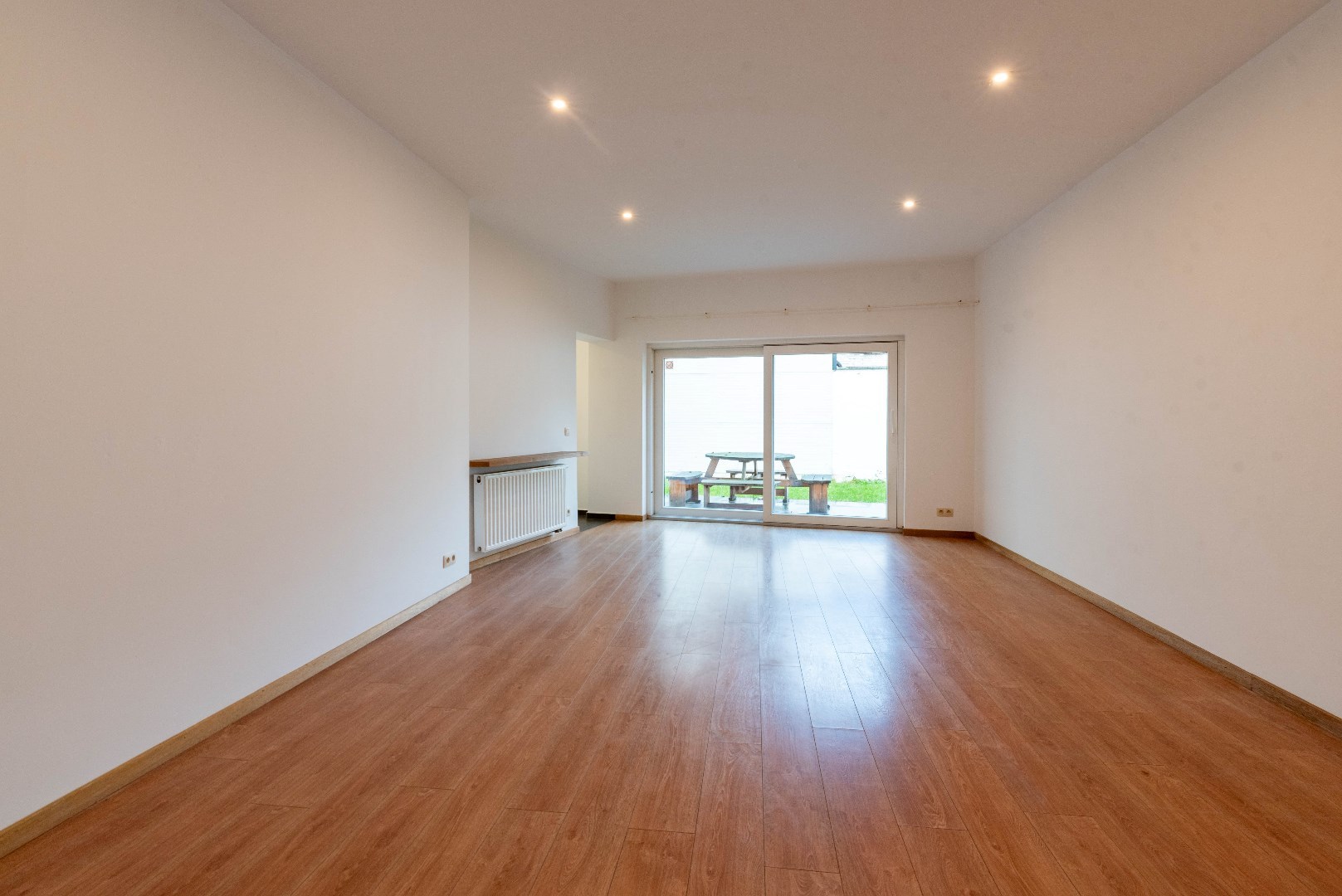 Appartement à louer à Anvers avec 1 chambre - photo 2