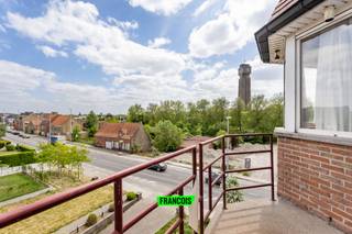 Dit charmante appartement is gelegen op de derde verdieping van een residentie te Kaaskerke (op de rand van Diksmuide). Gelegen nabij...