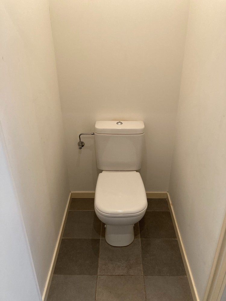 Instapklaar 1-slaapkamerappartement met energielabel B in het centrum van Leuven! - photo 4