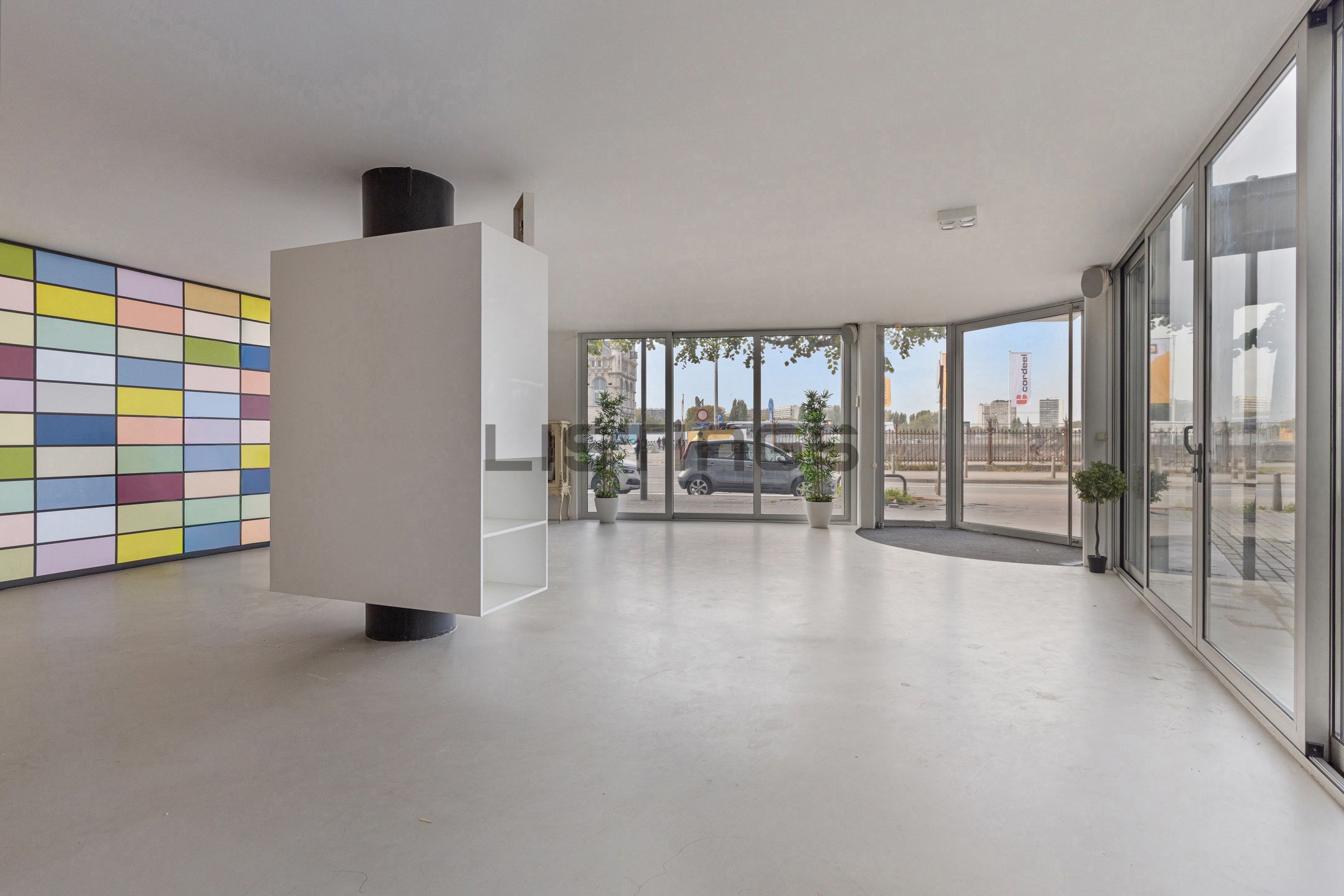 Showroom op zichtlocatie. - foto 3