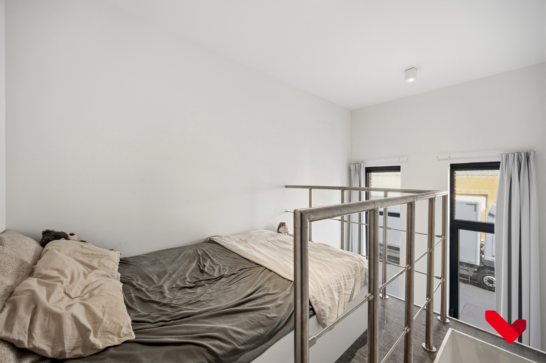 Moderne studentenstudio met eigen keuken en sanitair - foto 4