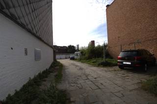 Super interessante projectgrond te Jette. VOORDELEN• Op wandelafstand: het Koning Boudewijnpark en andere parkenhalte station...