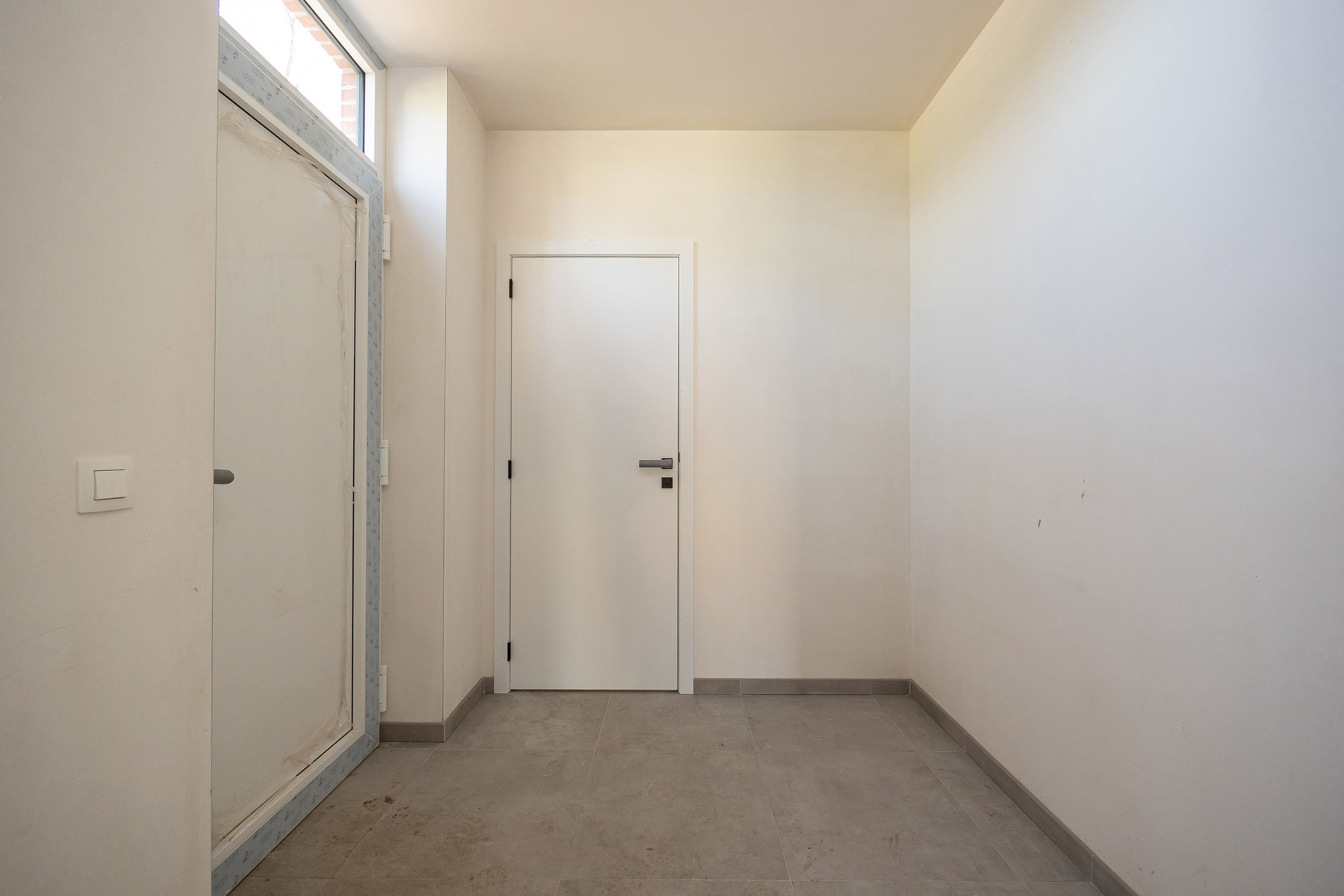 BEN-WONING MET 4 SLAAPKAMERS OP 364 M². - foto 2