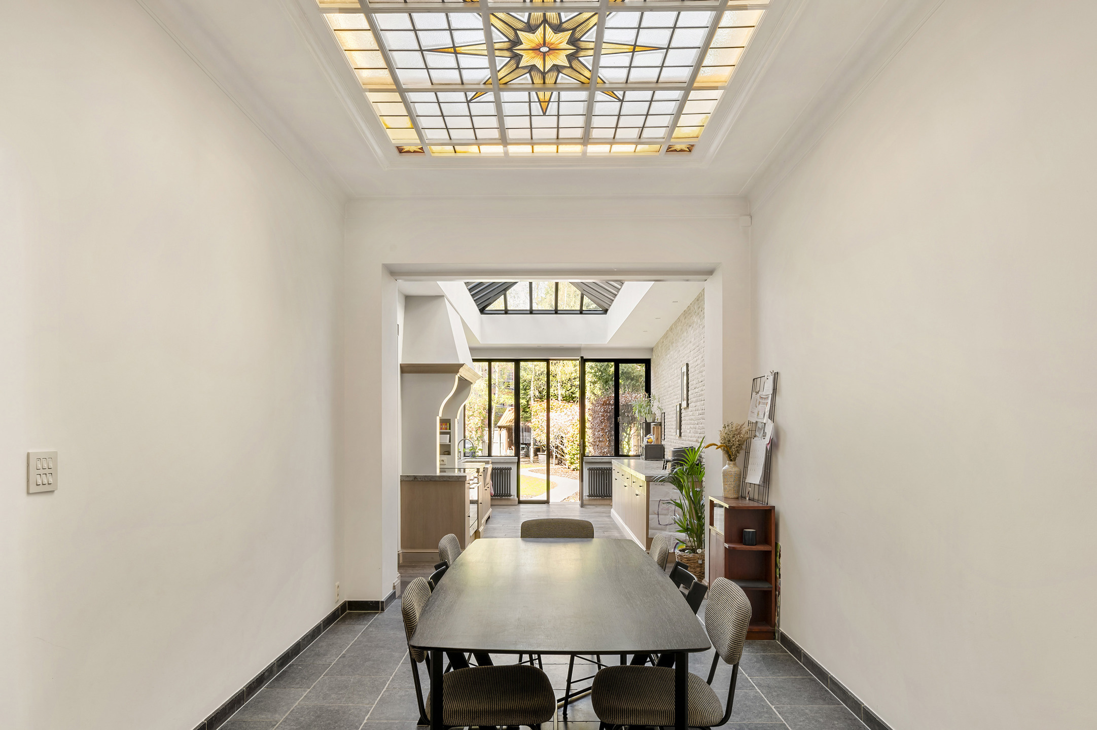 Charmant Authentiek Herenhuis in het centrum van Brasschaat! - foto 3