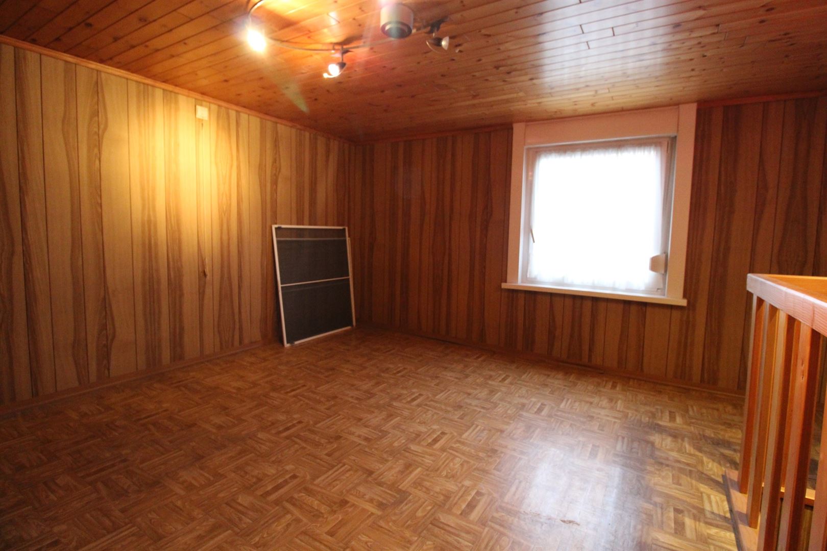 Woning met 2 slaapkamers te Roeselare  - foto 5