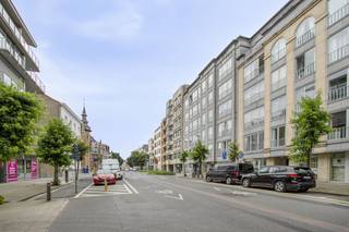 Wonen in een energiezuinig en lichtrijk appartement in het centrum van Kortrijk? Dan is dit appartement absoluut de moeite waard om te...