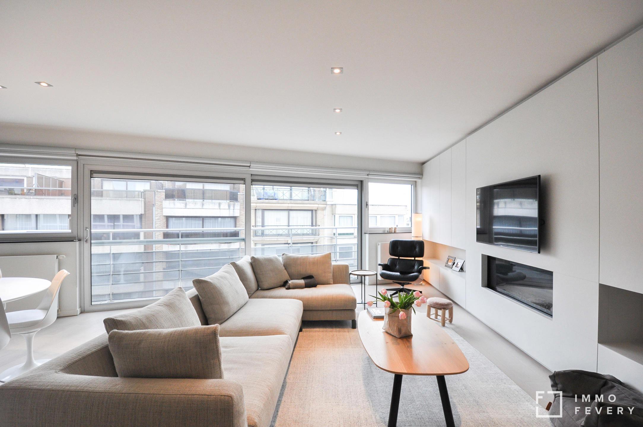 Zeer recent duplexappartement, centraal gelegen in Knokke.  - foto 2