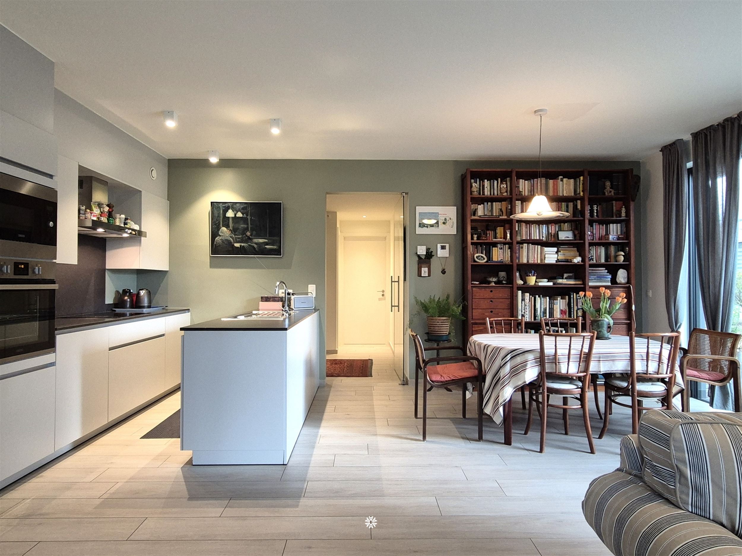 Apartment for rent in Sint-Niklaas with 2 bedrooms - photo 4