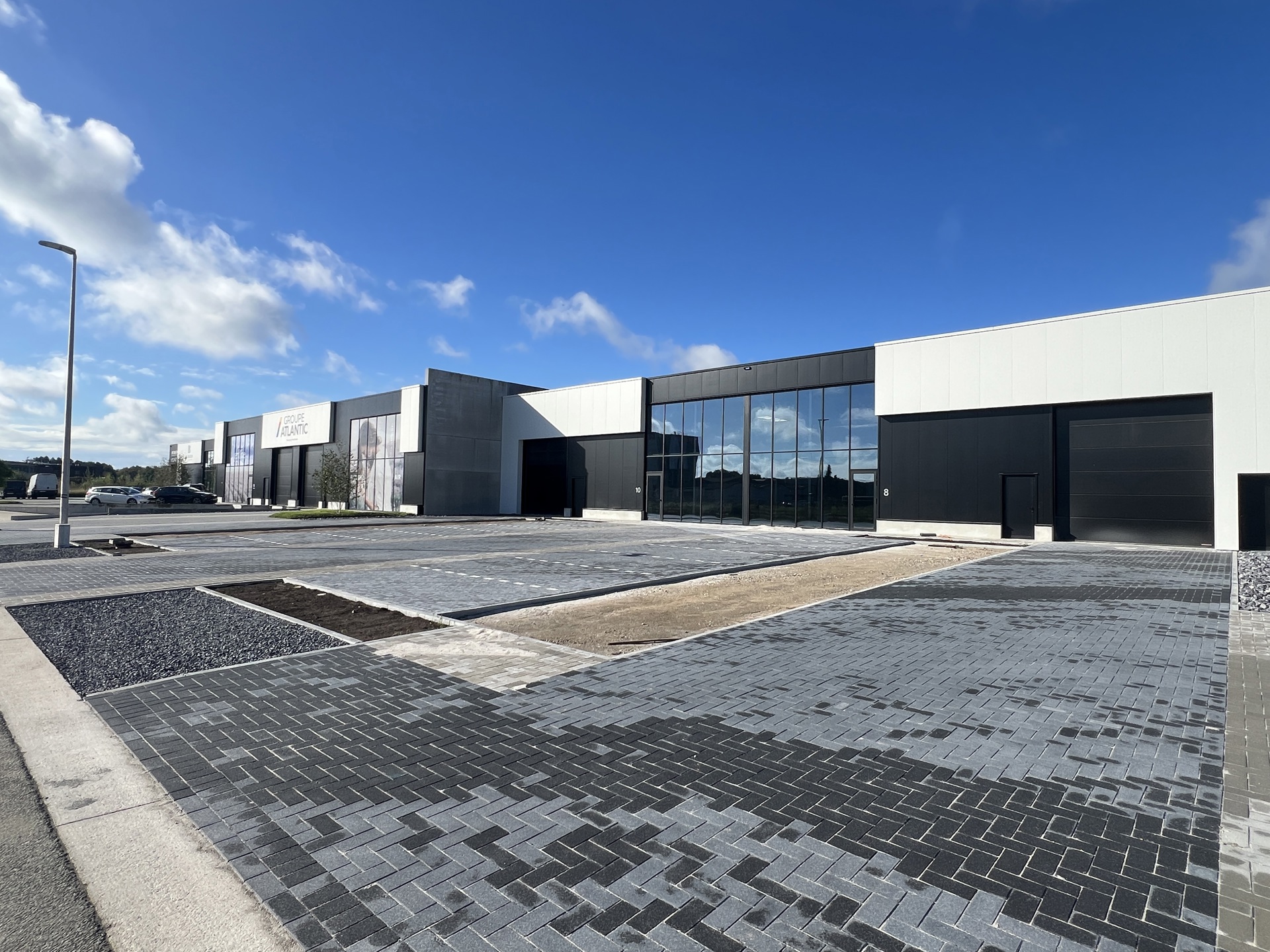 Commercial for rent in Houthalen-Helchteren - photo 2