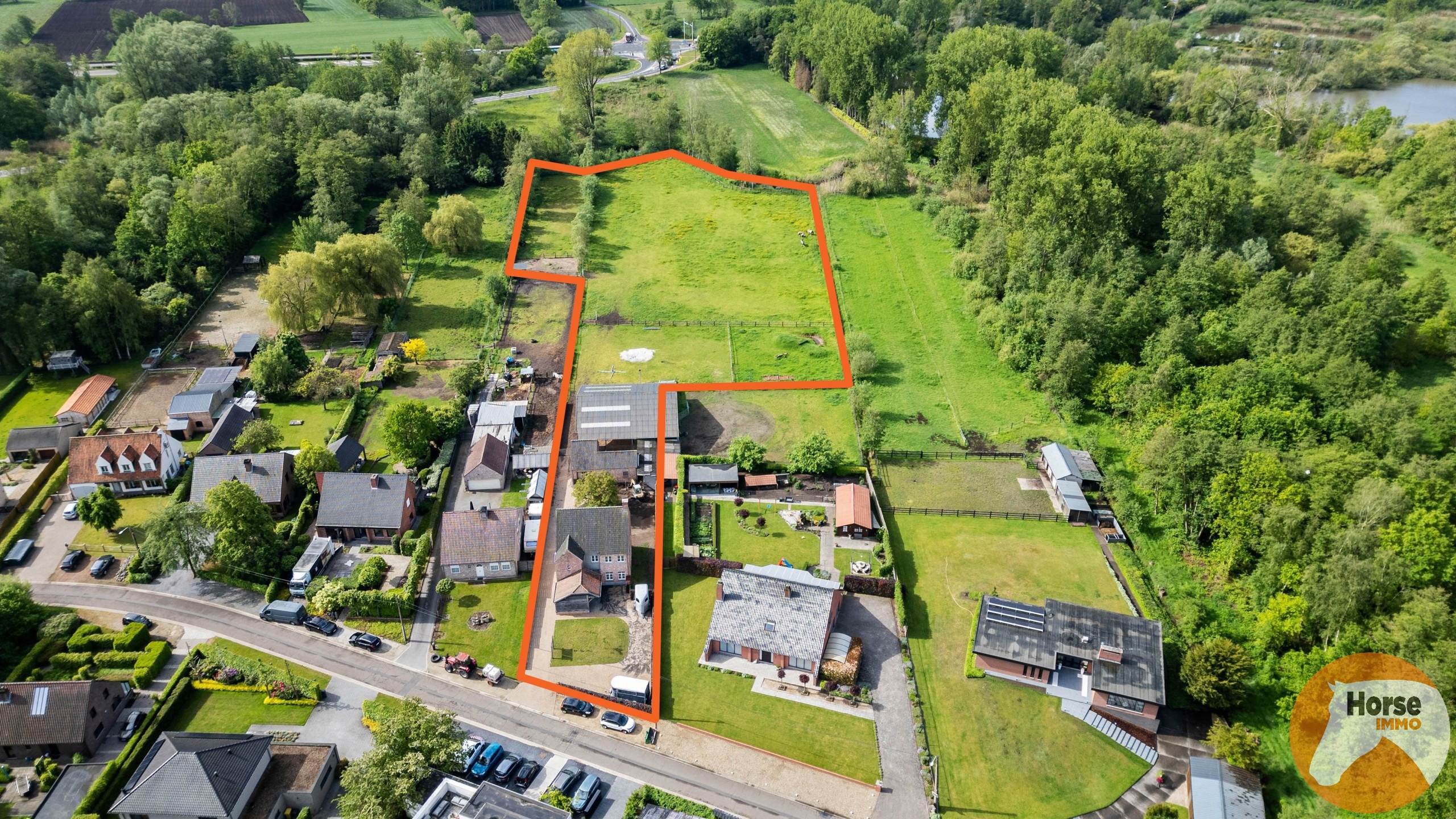 MOL - Landelijke woning met paardenststallen op ca. 1,3 Ha - foto 2
