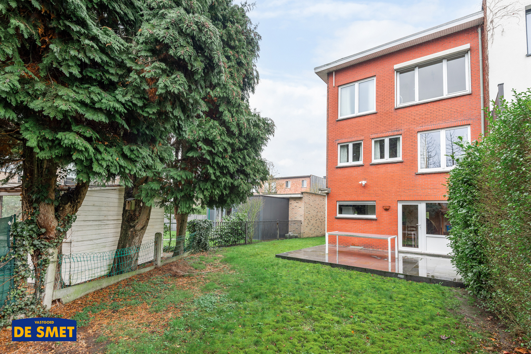 Halfopen bebouwing op toplocatie in rustige buurt - foto 3